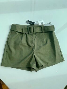 NWT 00 Express Shortie High Rise Shorts with matching Belt